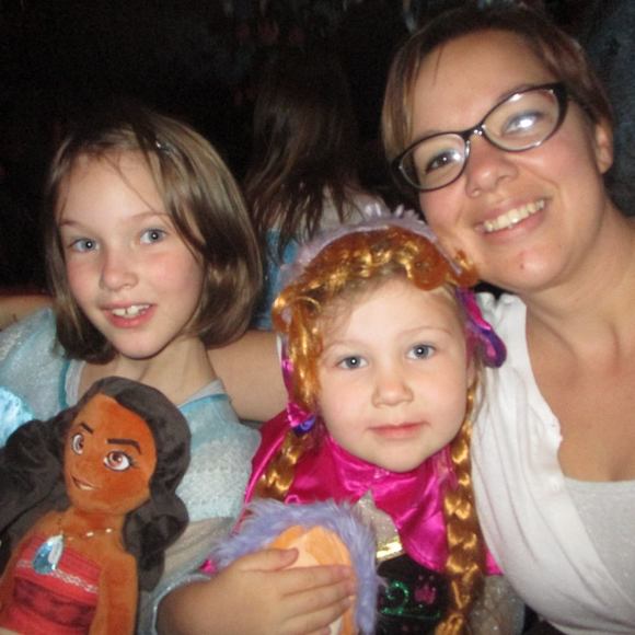 Meet your Posher, Lindsay - Picture 1 of 1